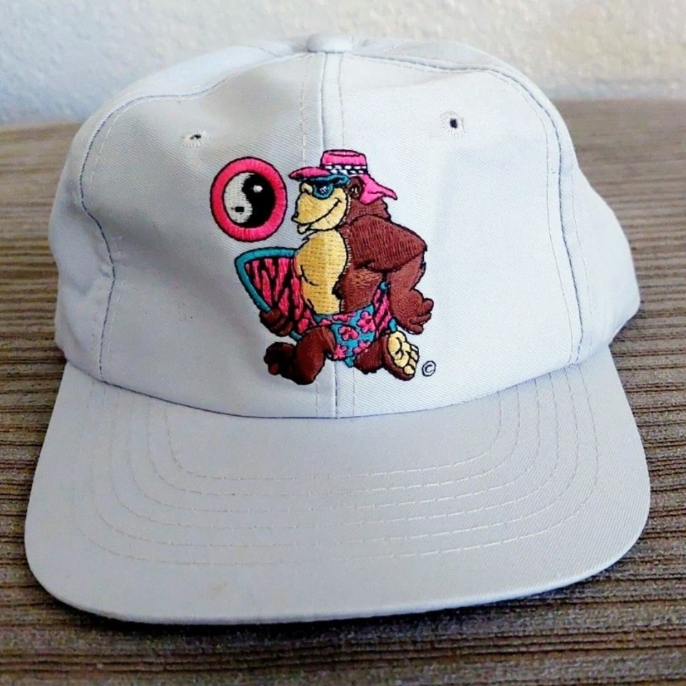Surf Designs Hawaii Thrilla Gorilla Snapback" Rare"